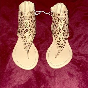 Women’s sandals